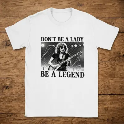 T-Shirt Vintage Rock-and-Roll Graphic Don't Be A Lady Legend