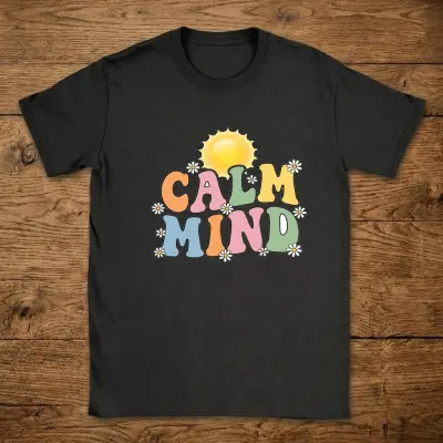 T-Shirt Calm Mind Retro Wavy Bubble Font Pastel Daisies Screen Print Aesthetic (Copy)
